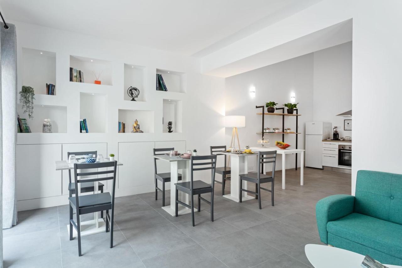 Double D House Bed & Breakfast Олбия Екстериор снимка