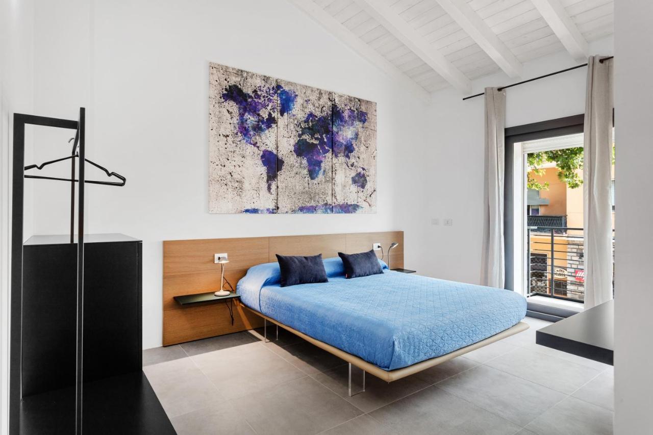 Double D House Bed & Breakfast Олбия Екстериор снимка