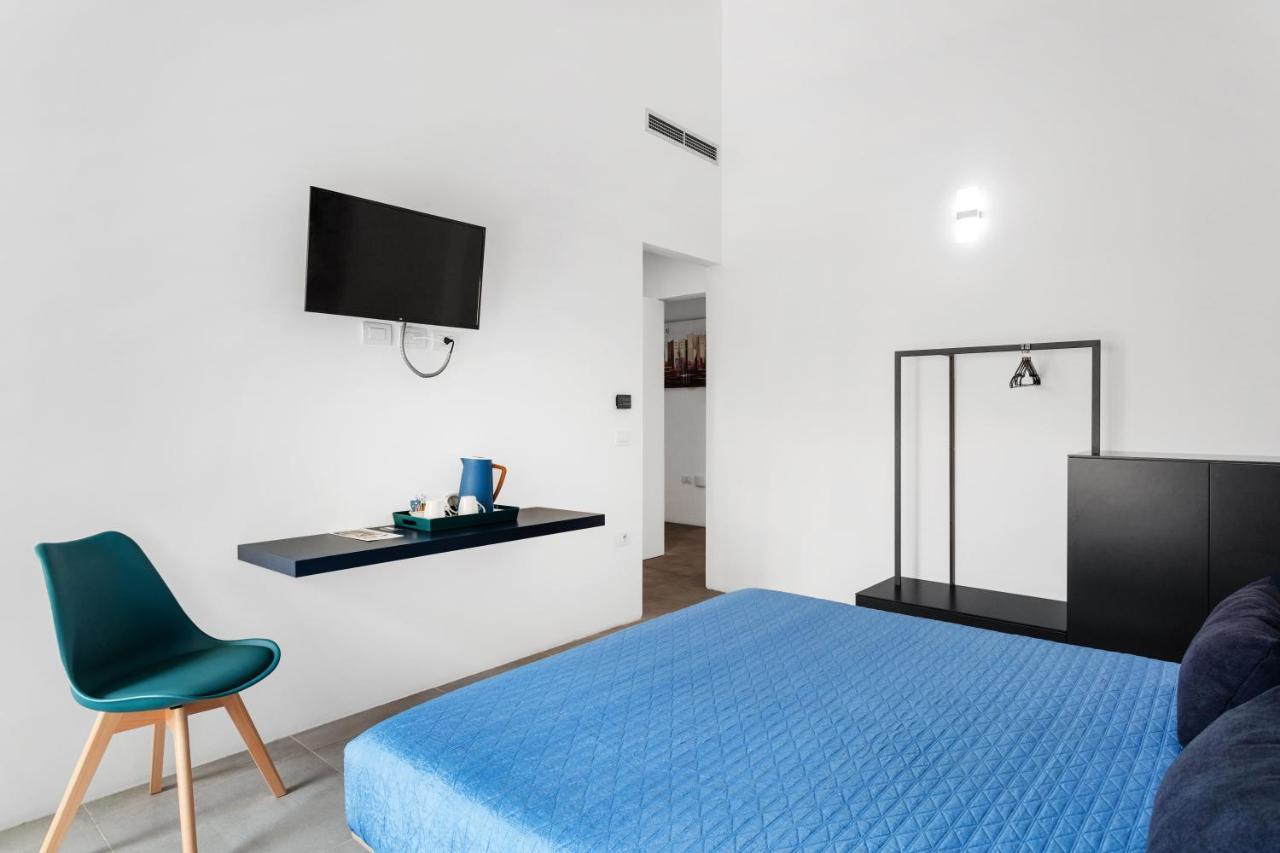 Double D House Bed & Breakfast Олбия Екстериор снимка